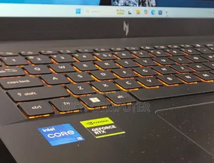 New Laptop Acer Nitro 17 16GB Intel Core i5 SSD 512GB
