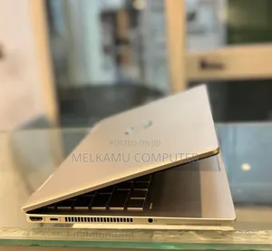 New Laptop HP Pavilion 15 8GB Intel Core i5 SSD 512GB