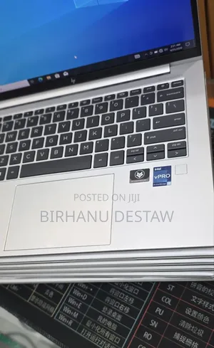 New Laptop HP EliteBook 840 G9 16GB Intel Core i7 SSD 1T