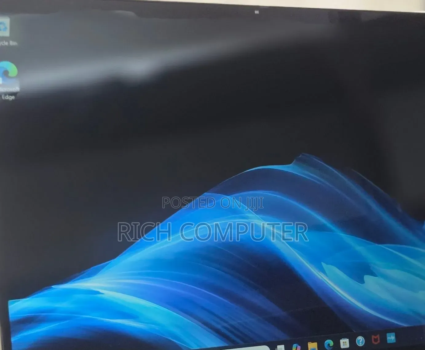 New Laptop HP OmniBook 5 Flip 16GB Intel Core i7 SSD 512GB