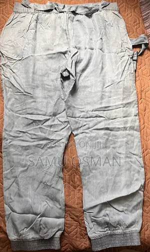 Suri Jeans