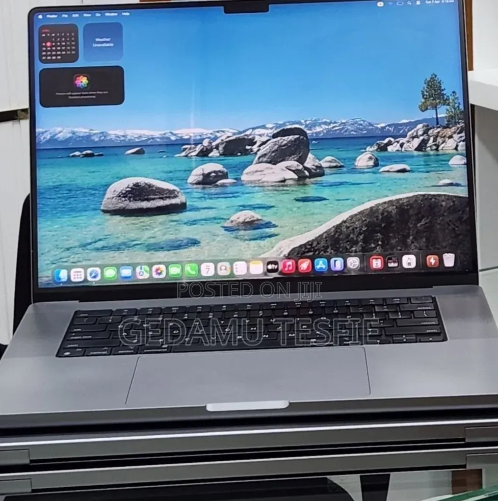 New Laptop Apple MacBook 2011 32GB SSD 512GB
