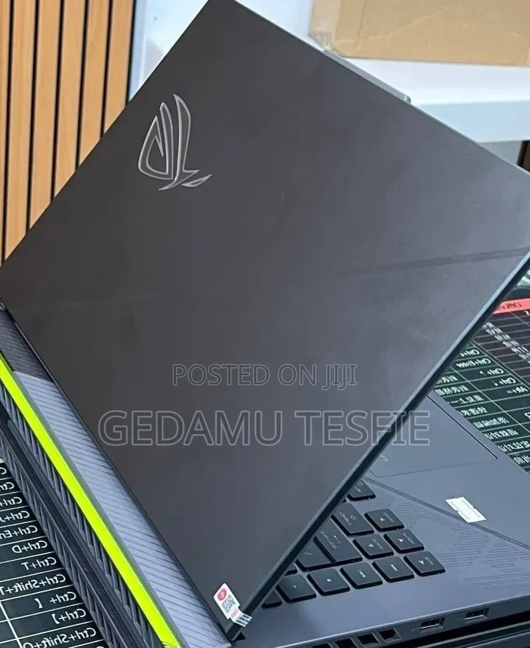 New Laptop Asus 16GB Intel Core i9 SSD 1T