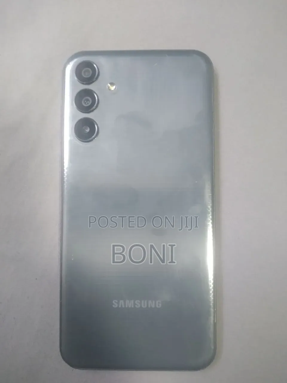 New Samsung Galaxy M15 128 GB Gray