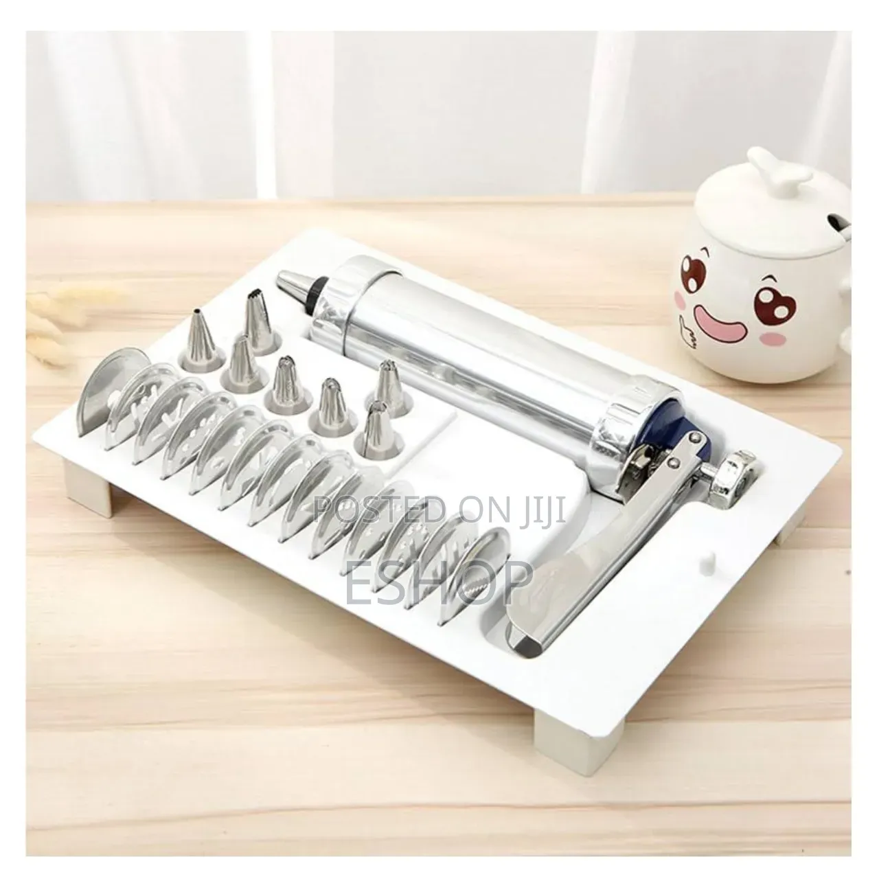 Premium Cookie Shaper Gun and 8-Piece Piping Nozzle Collection
