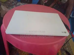 Laptop LG Gram 14 6GB Intel Core i5 HDD 500GB