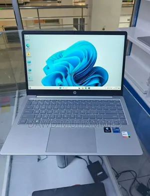 New Laptop HP Stream Notebook 16GB Intel Core i7 SSD 512GB