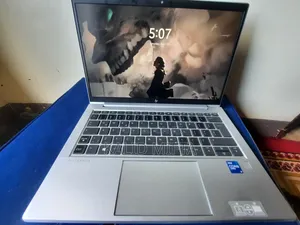 Laptop HP EliteBook 830 G8 16GB Intel Core i7 SSD 500GB