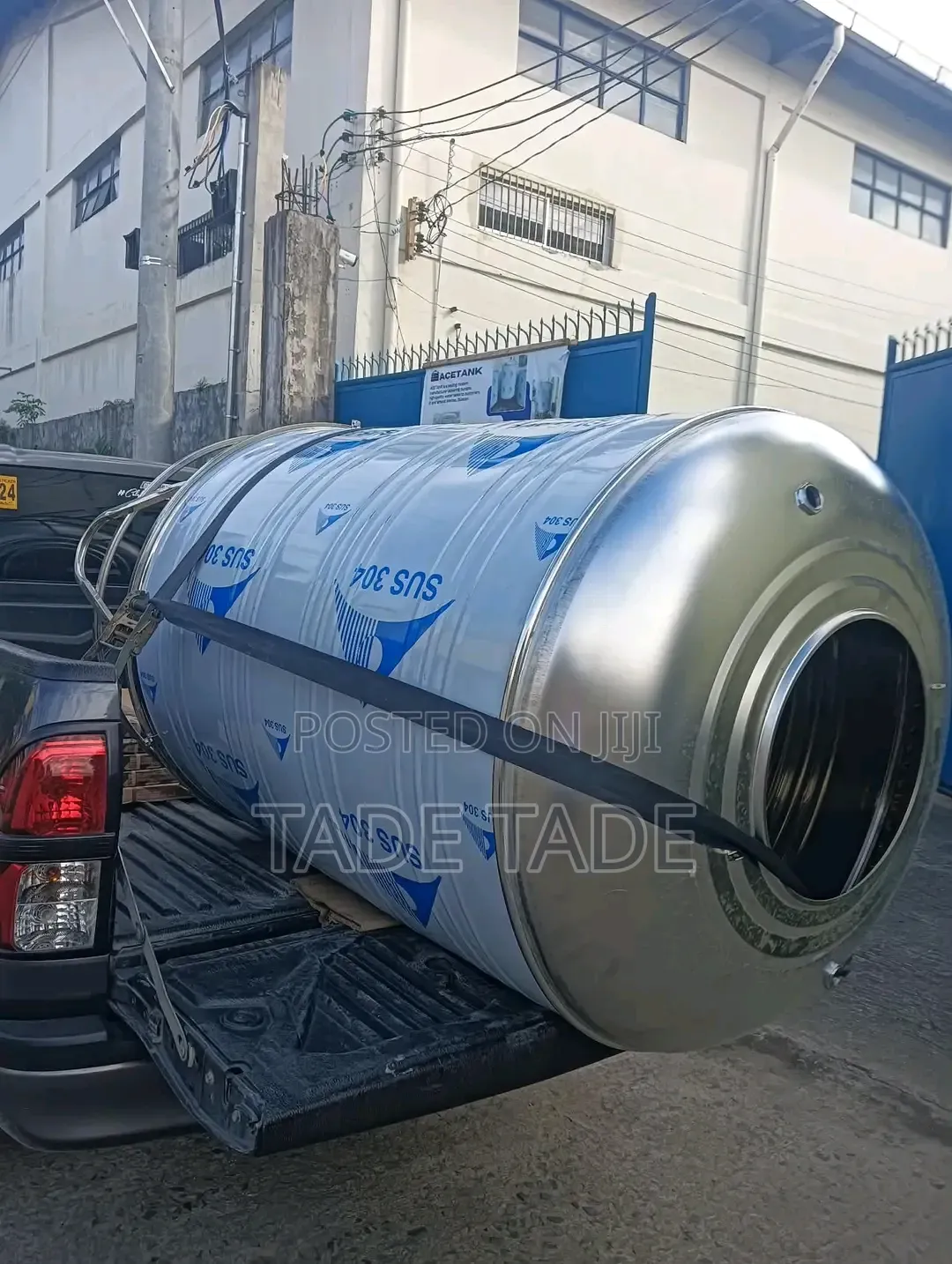 Circular Stainless Steel (304 Grade) የውሀ ታንከሮችን