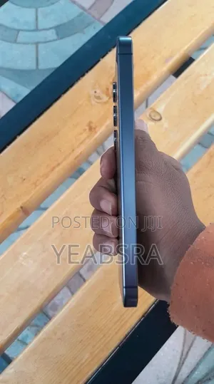 Samsung Galaxy S24 128 GB Gray
