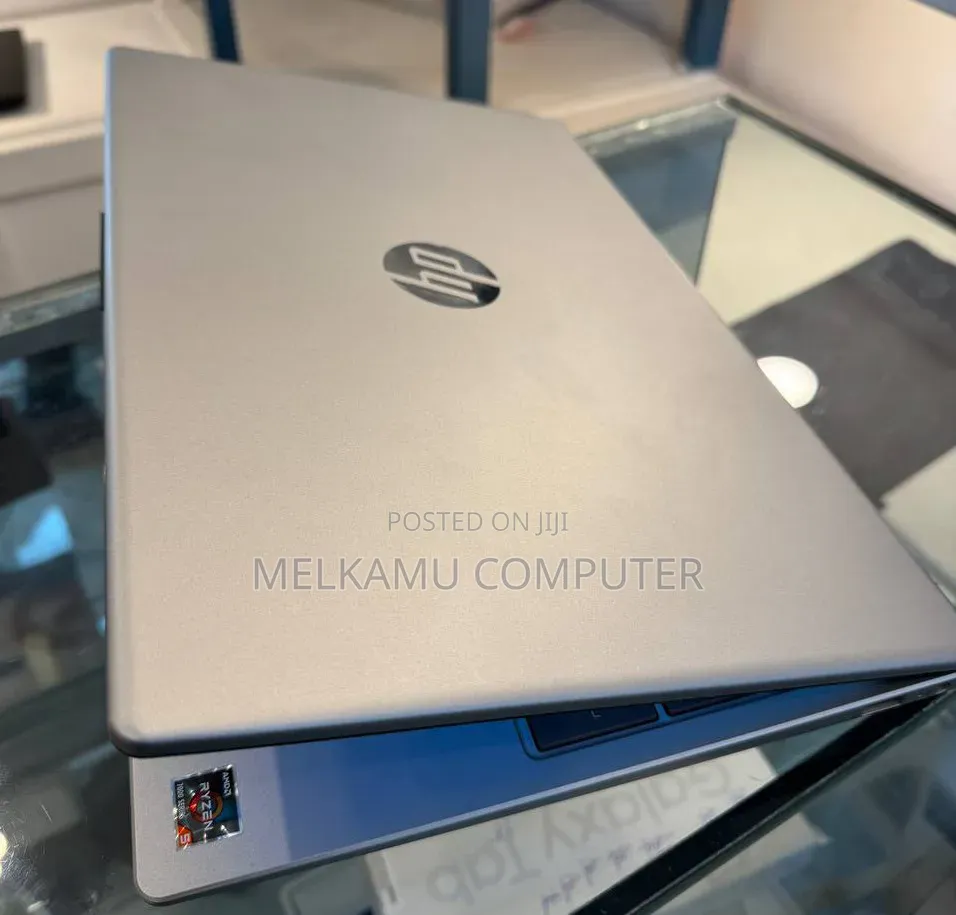 New Laptop HP Stream Notebook 16GB Intel Core i5 SSD 256GB