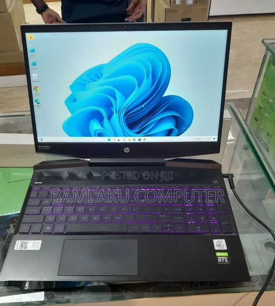 New Laptop HP Pavilion Power 15 16GB Intel Core i7 SSD 512GB