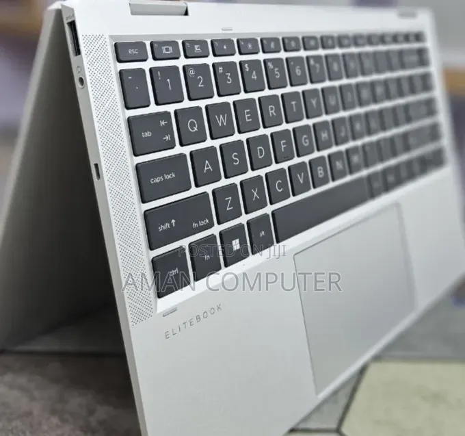 New Laptop HP EliteBook 1040 G8 32GB Intel Core i7 SSD 512GB