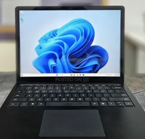 New Laptop Microsoft Surface Laptop 4 16GB Intel Core i7 SSD 512GB