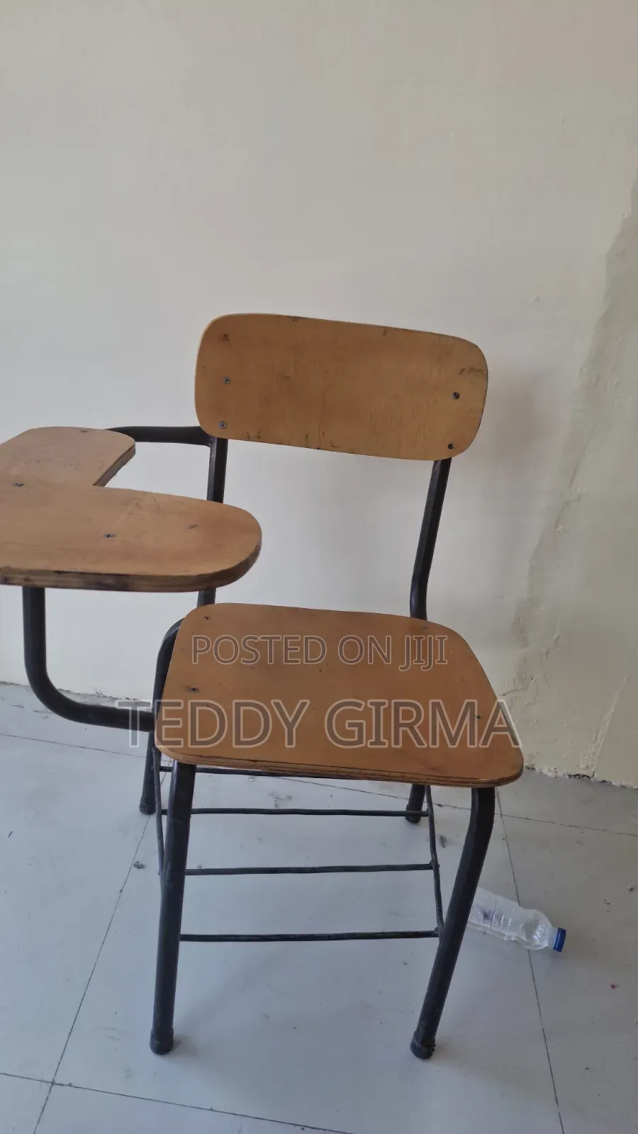 Armchairs for Class and Office