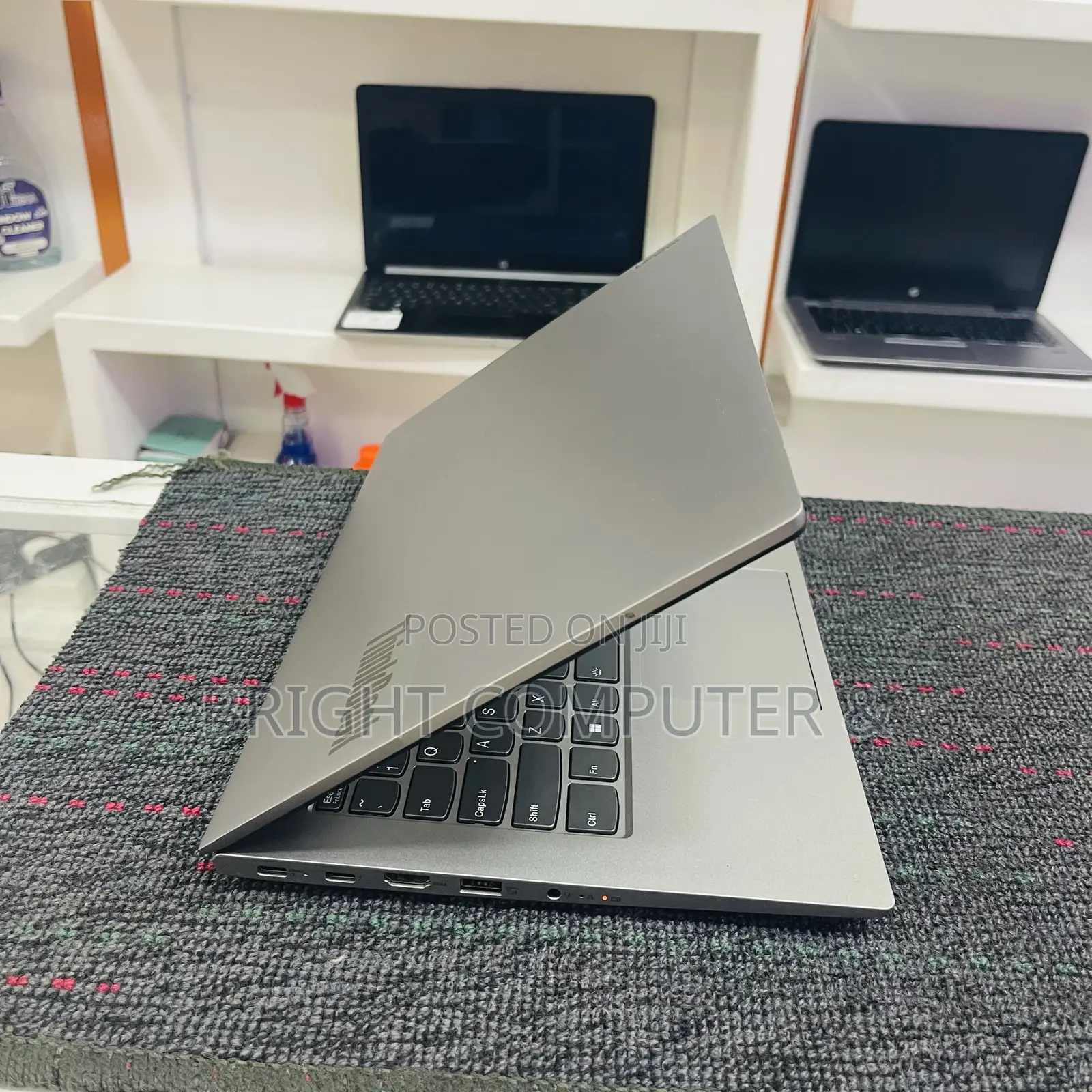 New Laptop Lenovo 16GB Intel Core i7 SSD 512GB