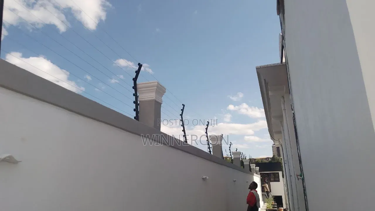 Danger Electric Fence አደገኛ የኤሌክትሪክ አጥር እቃዎች አቅርቦት