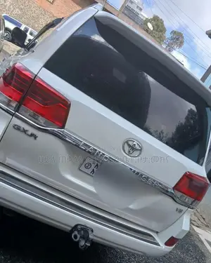 Toyota Land Cruiser 2014 White