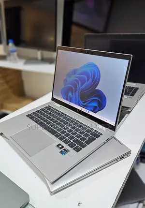 New Laptop HP EliteBook 1040 G8 16GB Intel Core i7 SSD 512GB
