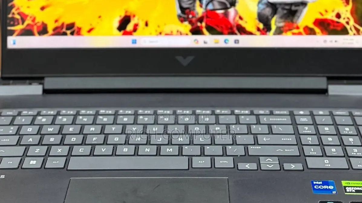 New Laptop HP Victus 16 16GB Intel Core i7 SSD 512GB