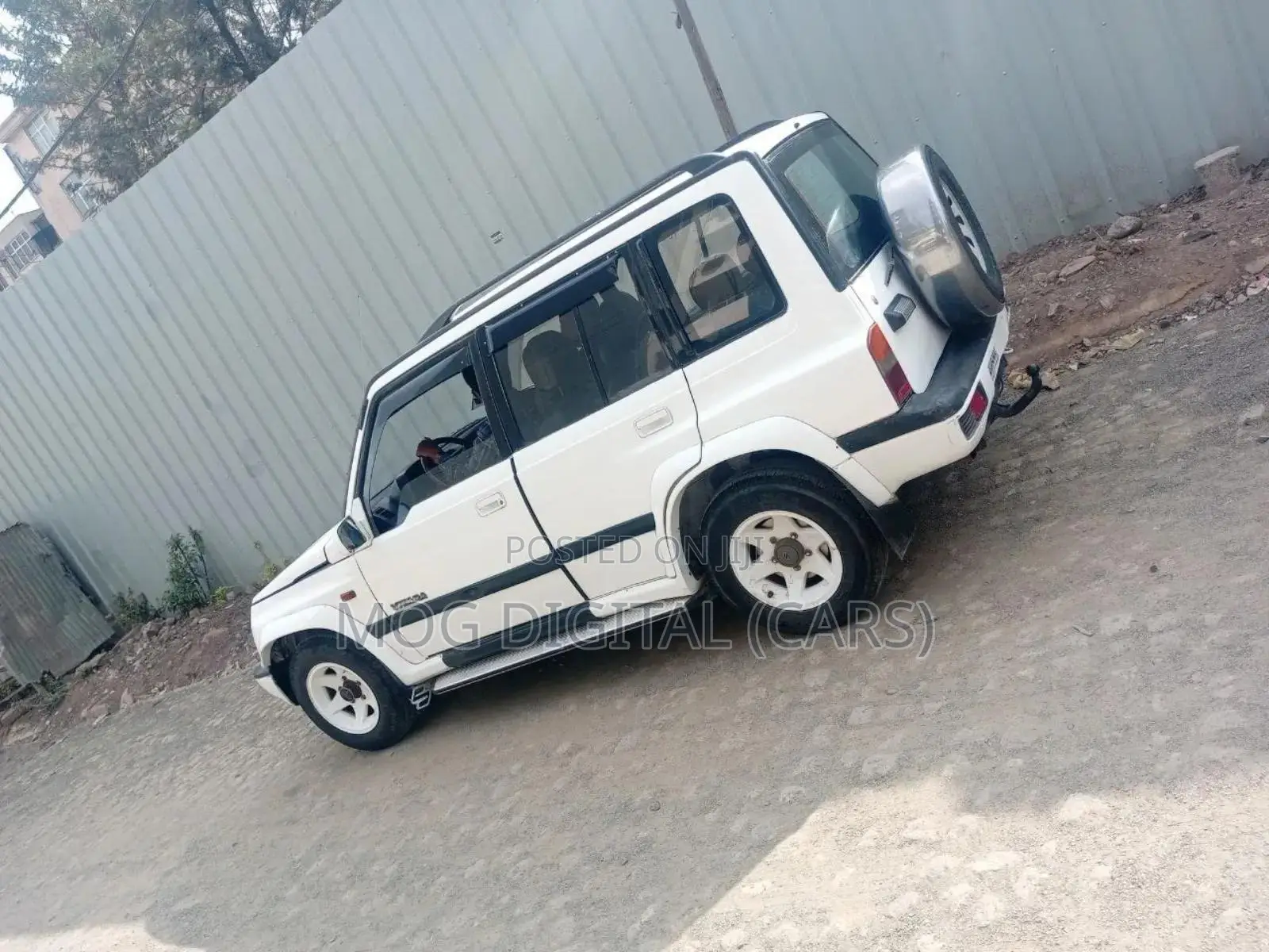 Suzuki Vitara 1997 White