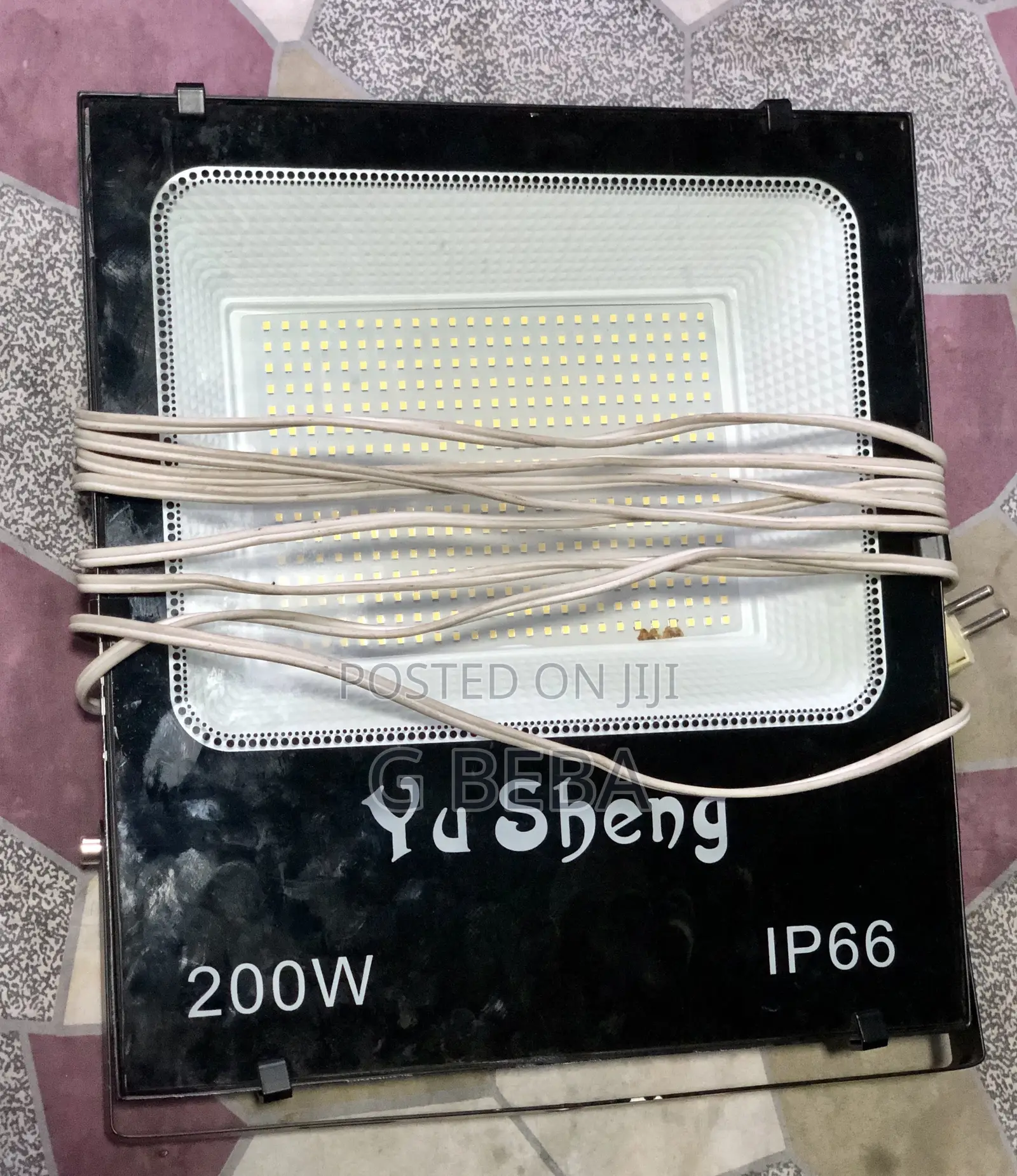 ባውዛ , Camera Light , Floodlight
