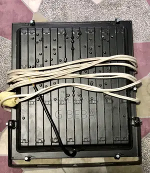 ባውዛ , Camera Light , Floodlight
