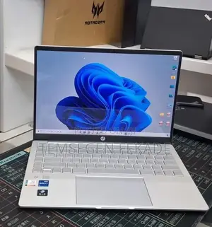 New Laptop HP Pavilion 14 16GB Intel Core i7 SSD 512GB