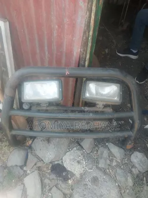 Car Bull Bar/ የፊት መጋጫ መከላከያ