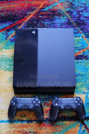 Play Station 4