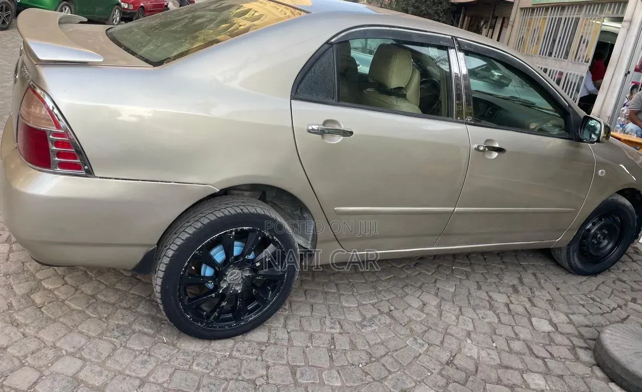 Toyota Corolla 2007 Gold
