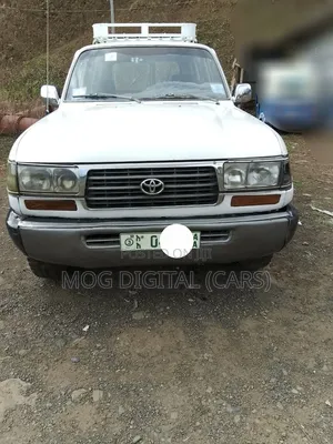 Toyota Land Cruiser 80 Wagon 4.2 D 1993 White