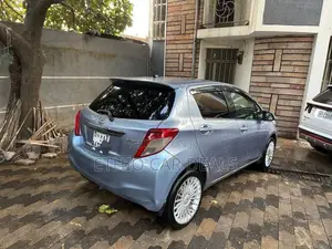 Toyota Yaris 2011 Blue