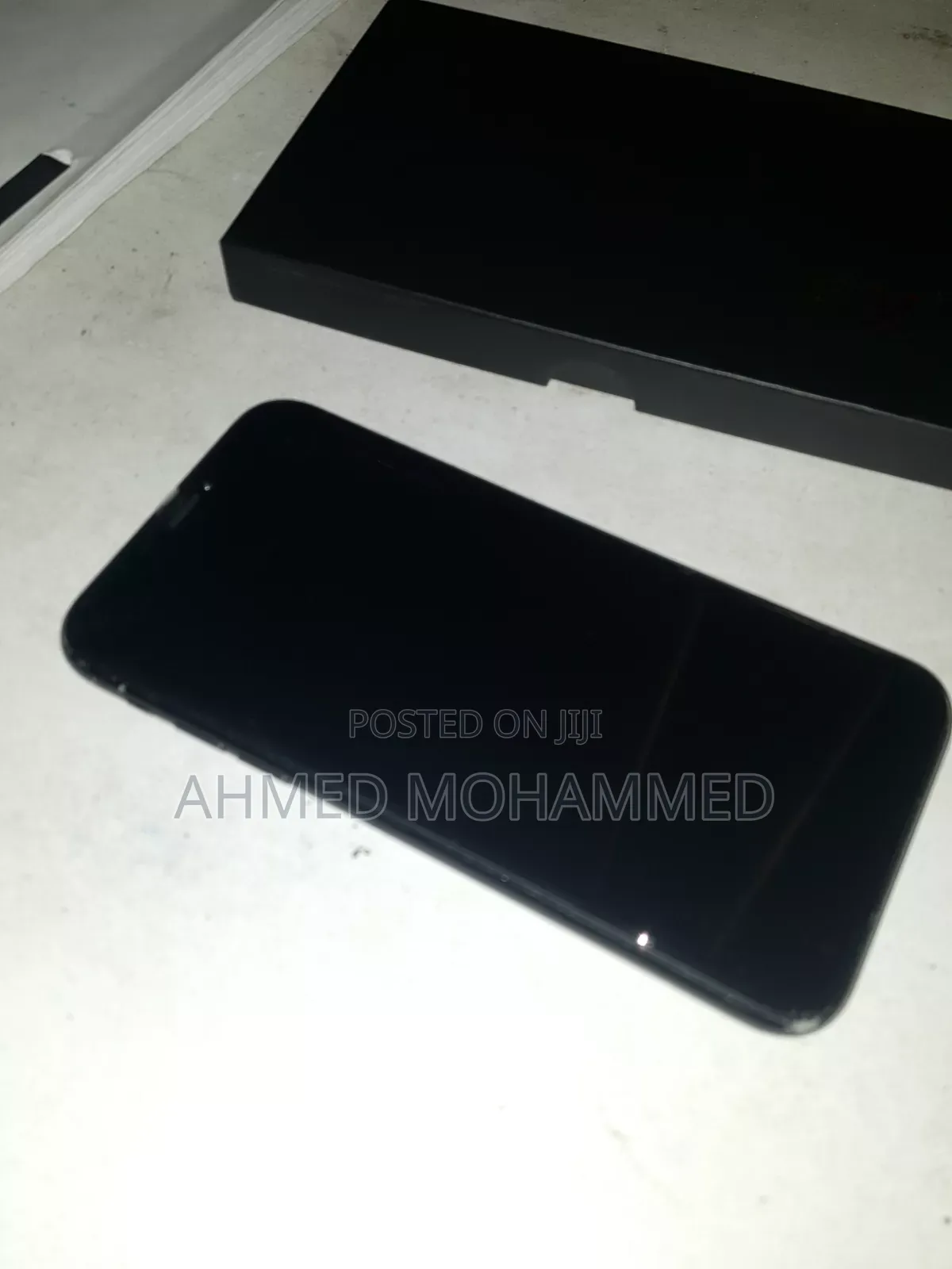 Apple XR 64 GB Black