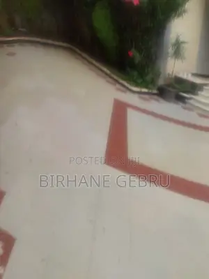 6bdrm House in G+2 House, Bole for rent