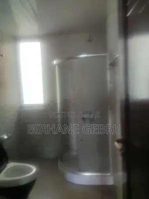 6bdrm House in G+2 House, Bole for rent
