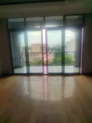 6bdrm House in G+2 House, Bole for rent