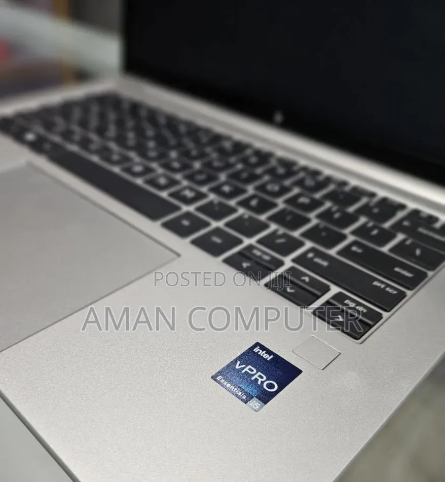 New Laptop HP EliteBook 840 G10 16GB Intel Core i5 SSD 512GB