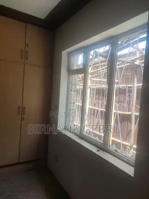 Villa House Rent for Resturant Bergery and Other