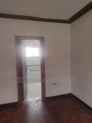 Villa House Rent for Resturant Bergery and Other