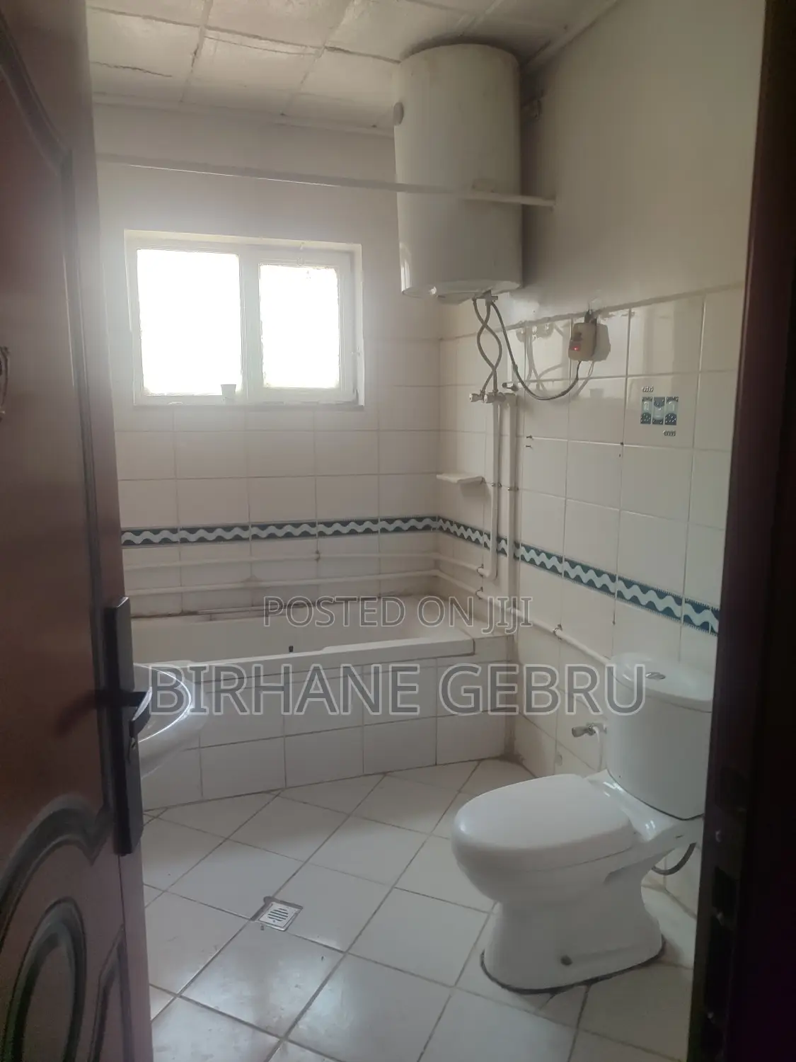 Villa House Rent for Resturant Bergery and Other