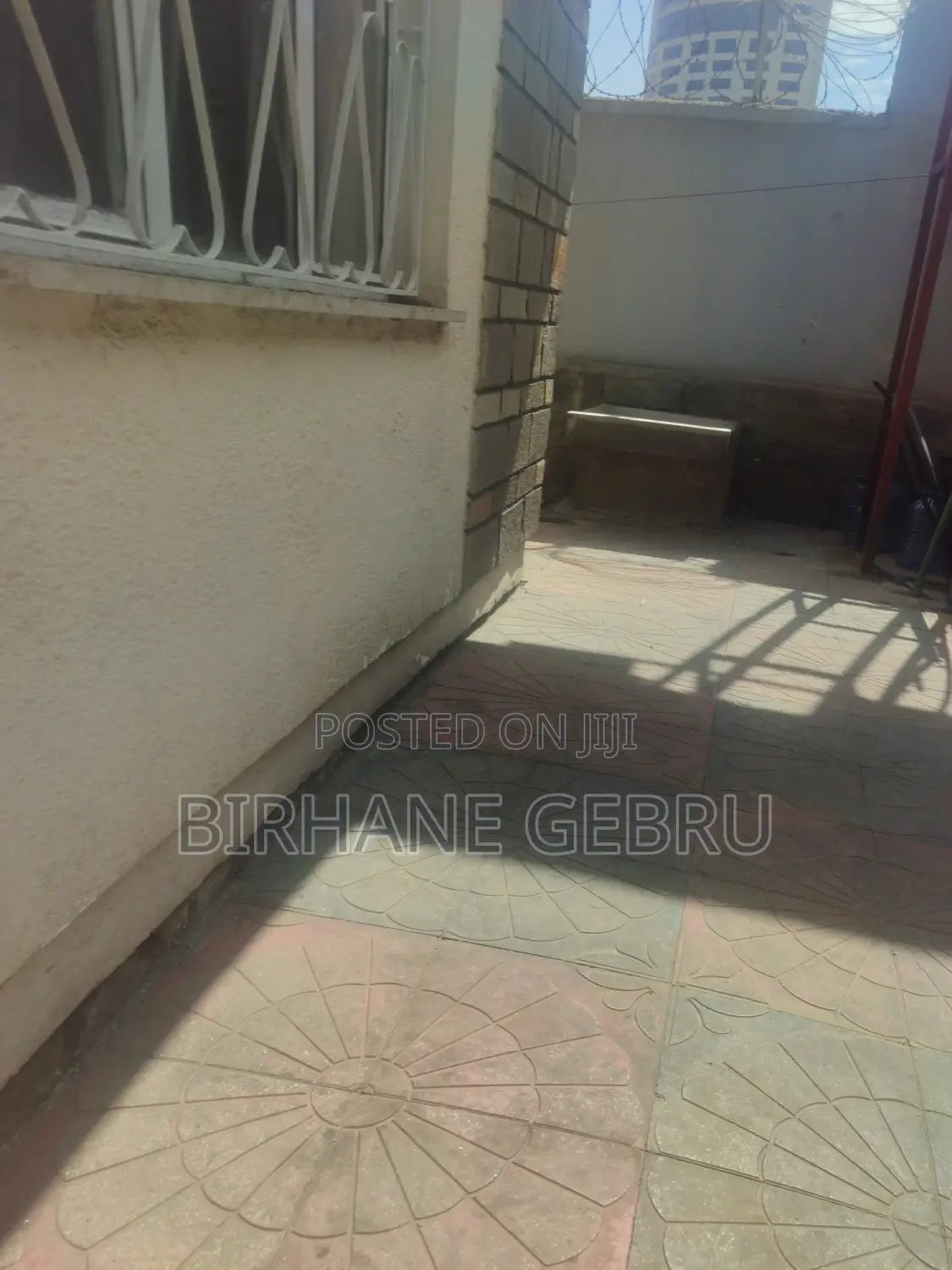 Villa House Rent for Resturant Bergery and Other