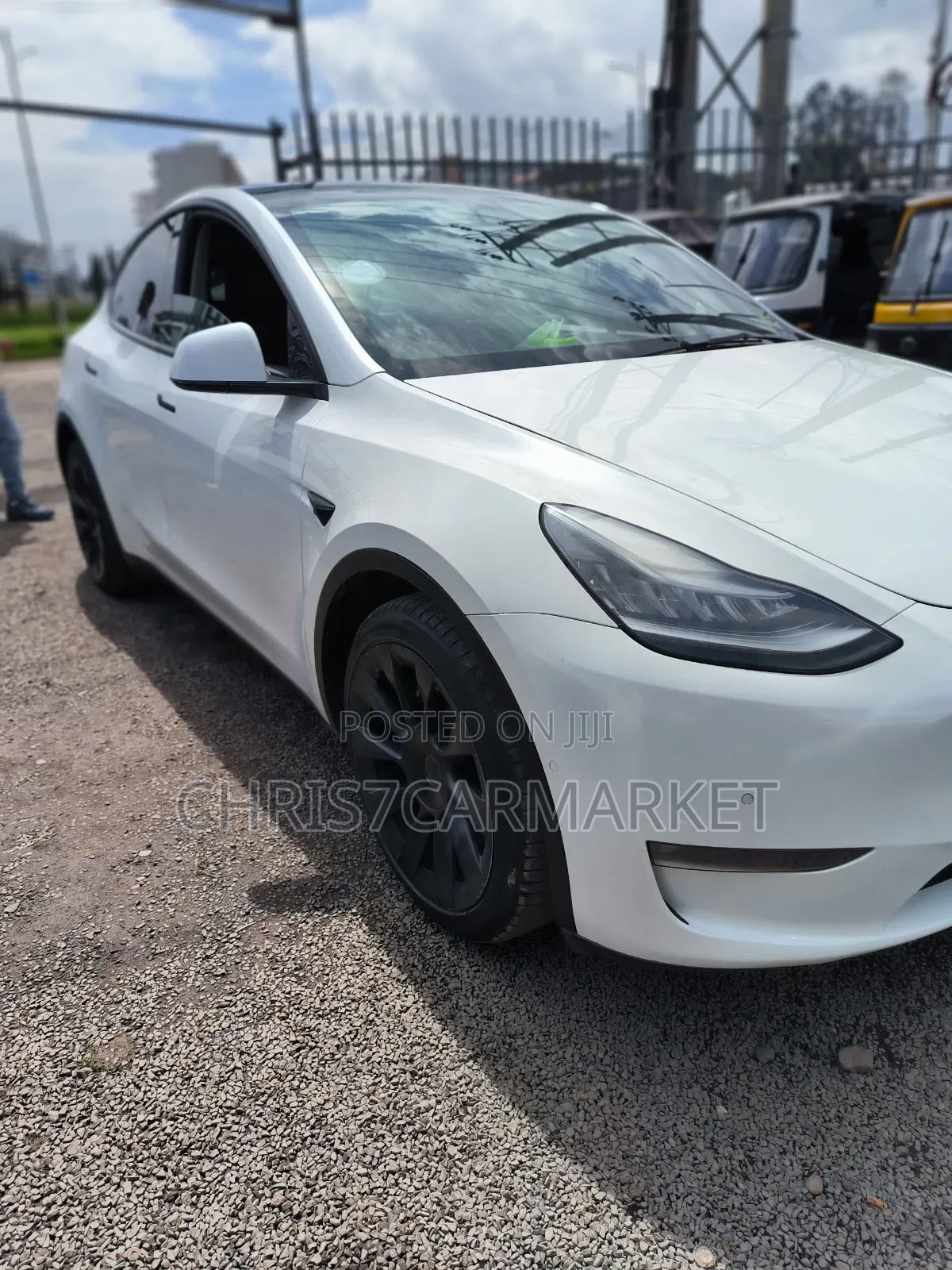 Tesla Model Y 75D kWh Long Range AWD 2023 White