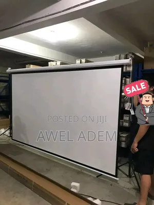 Big Motorized Projector Screen Size 2,40cm X 2,40cm Screen