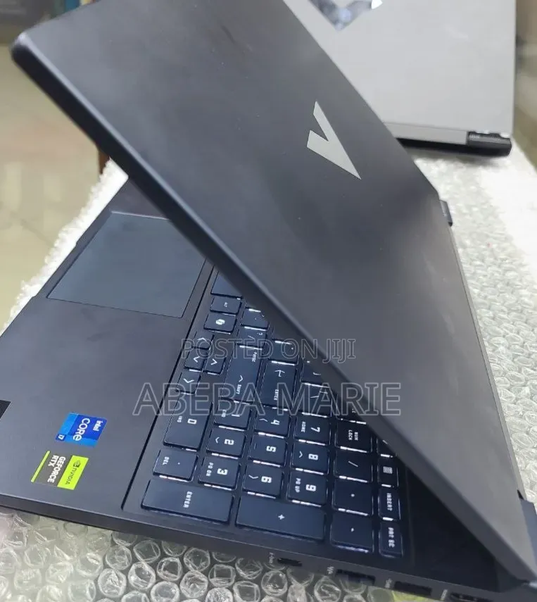 New Laptop HP Victus 15 16GB Intel Core i7 SSD 512GB