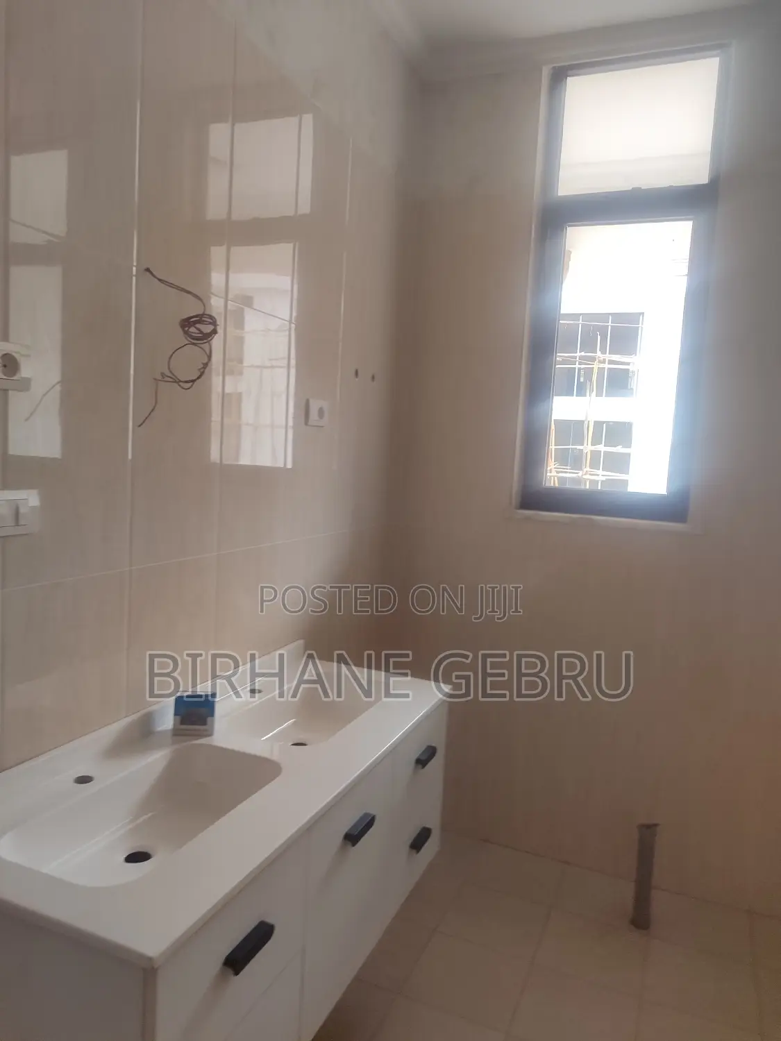 6bdrm House in G+2 House, Bole for rent