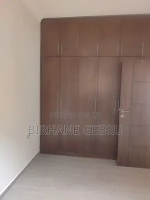 6bdrm House in G+2 House, Bole for rent