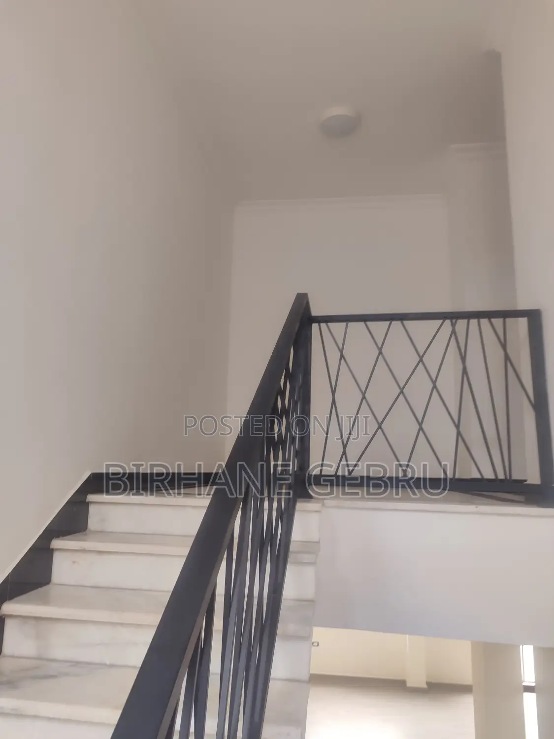 6bdrm House in G+2 House, Bole for rent