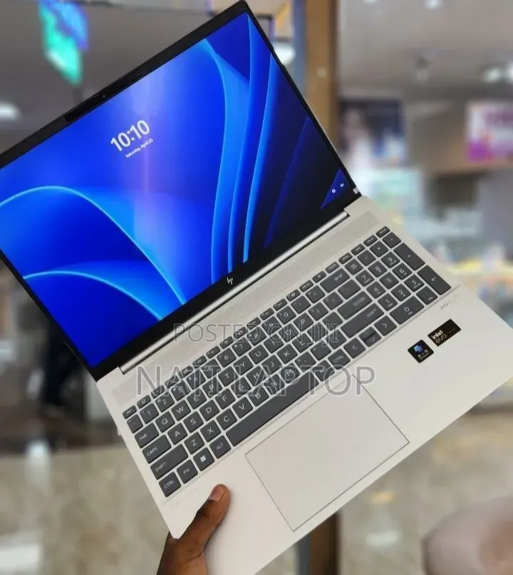 New Laptop HP Pavilion 15 16GB Intel Core Ultra 7 SSD 1T
