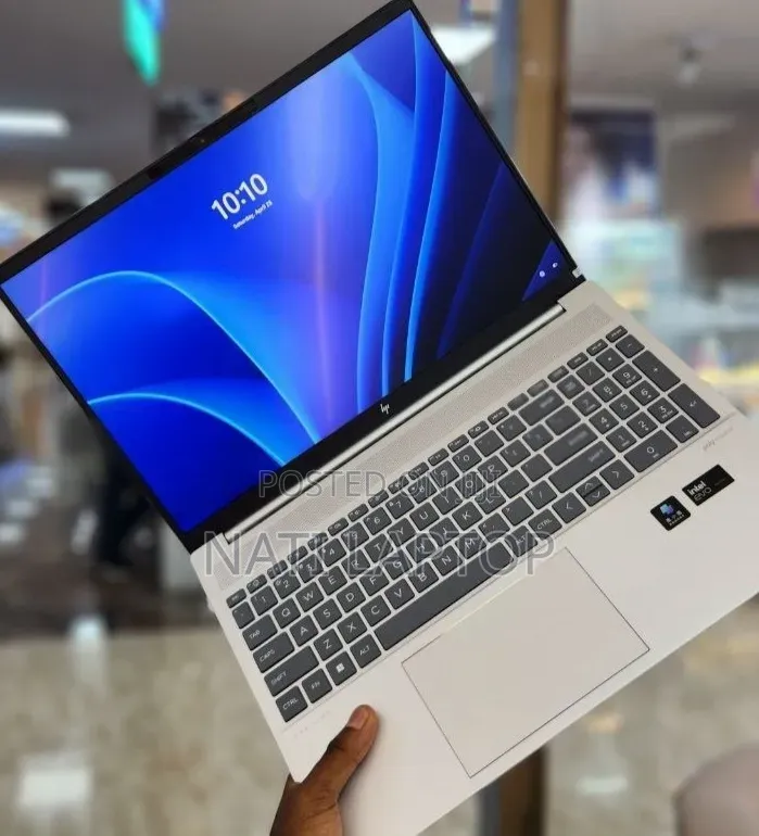 New Laptop HP Pavilion 15 16GB Intel Core Ultra 7 SSD 1T